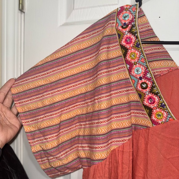 Velzera Coral and Pink Embroidered Tunic - Picture 3 of 5